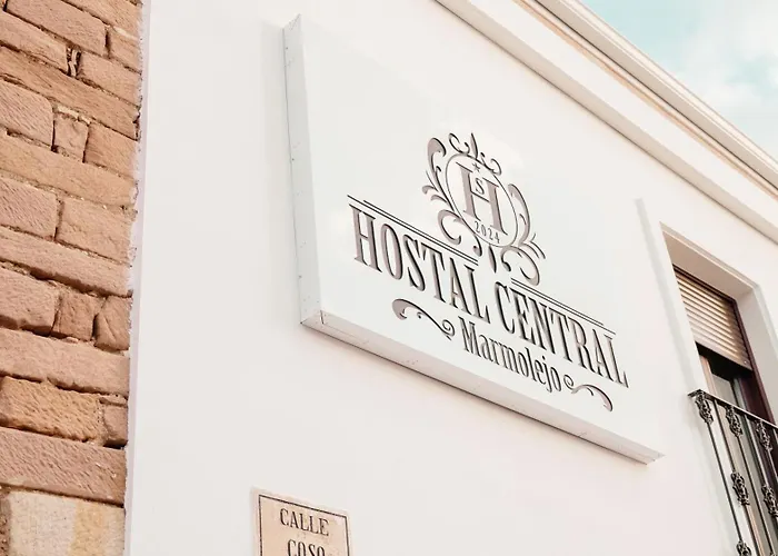 Hostal Central Marmolejo 3*
